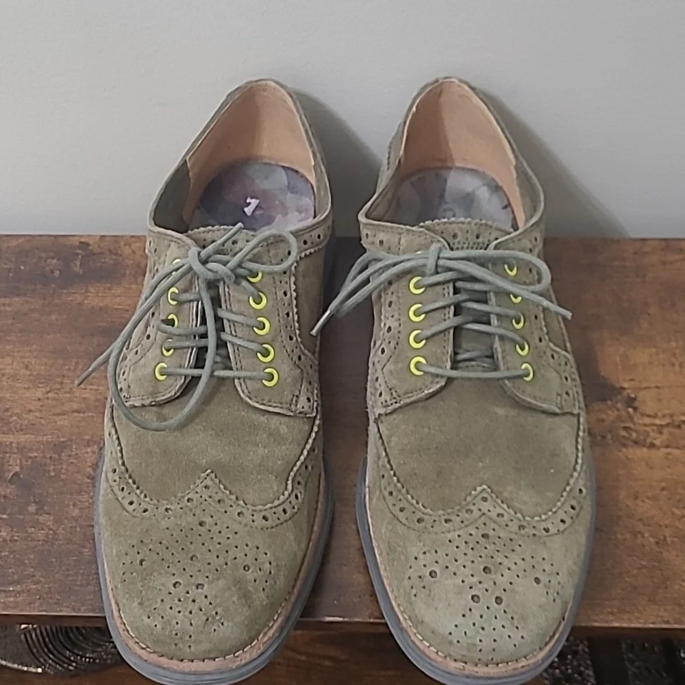 Cole Haan LUNARGRAND Olive Green Suede Wingtip Oxfords size 11.5